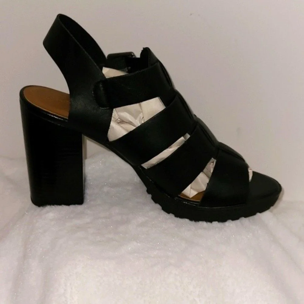 Universal Thread Strapped Block Heel Black Sandals Women's Size 11 NWOT - Picture 10 of 16